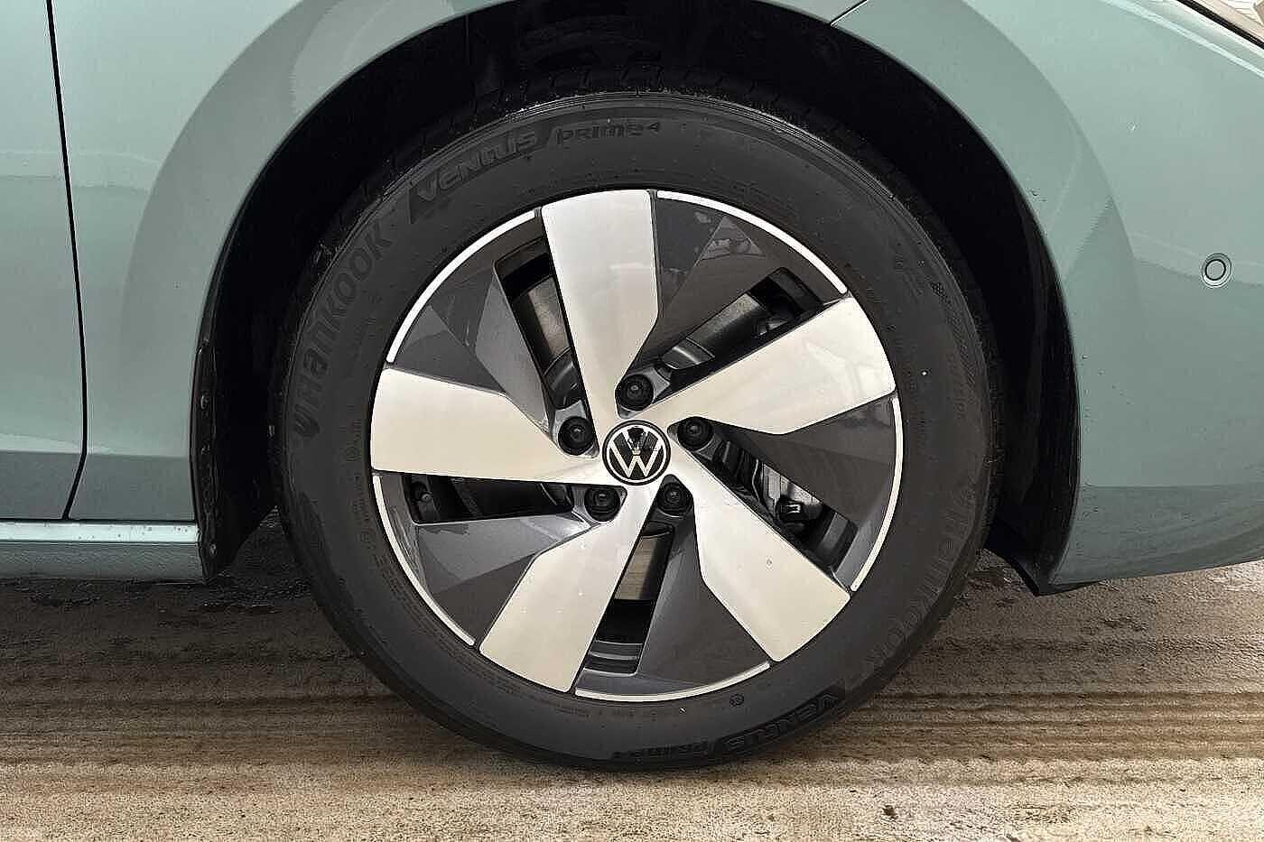 Used Volkswagen Passat 2025 for sale - 77161431: Photo 5