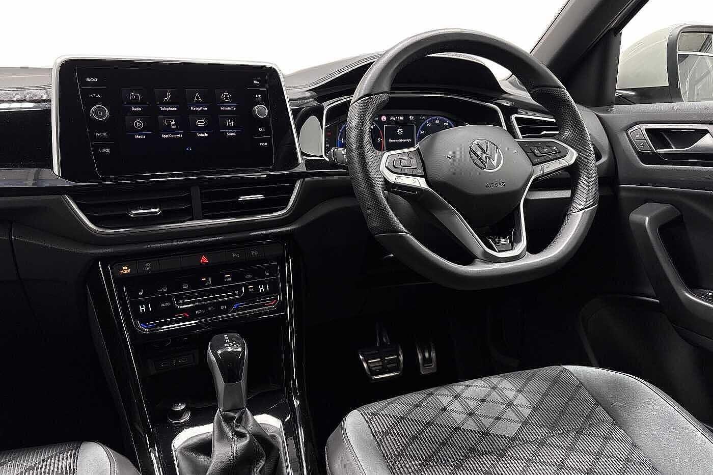 Used Volkswagen T-Roc 2025 for sale - 77631444: Photo 2