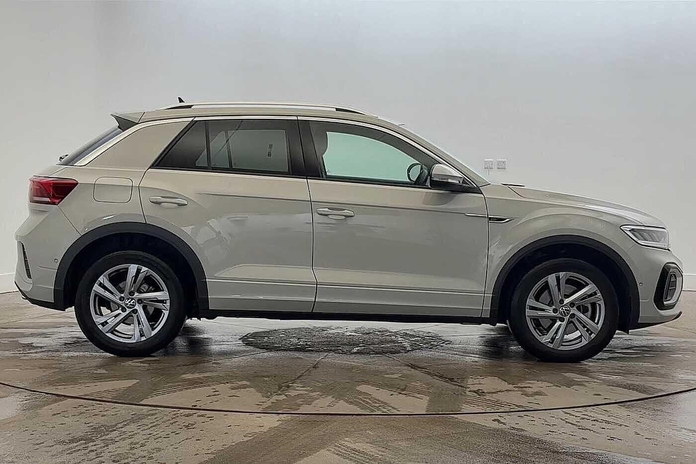 Used Volkswagen T-Roc 2025 for sale - 77631444: Photo 4