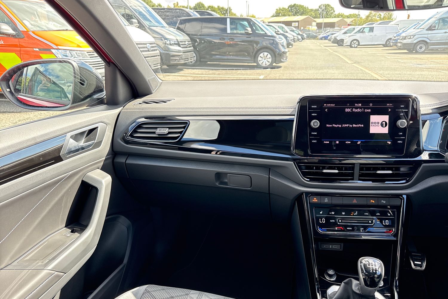 Used Volkswagen T-Roc 2026 for sale - 77355422: Photo 19