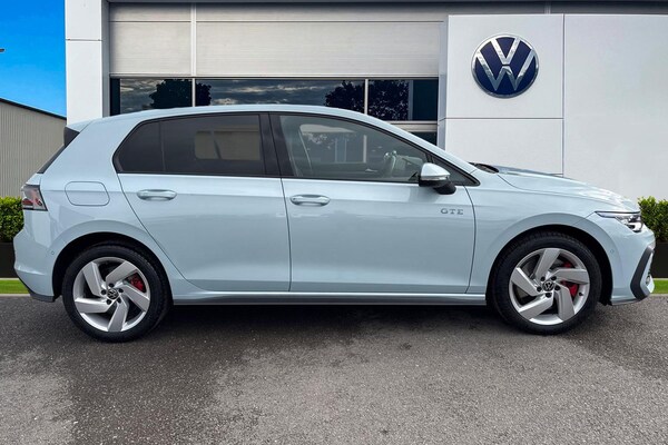 Used Volkswagen Golf 2025 for sale - 76171195: Photo 3