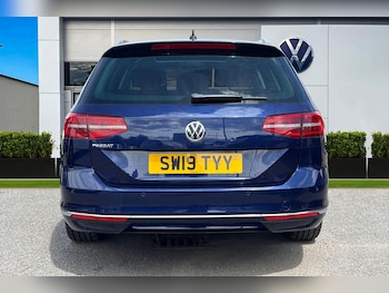 Used Volkswagen Passat 2019 for sale - 79073203: Photo