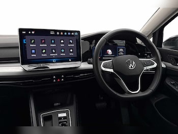 Used Volkswagen Golf 2025 for sale - 79490628: Photo