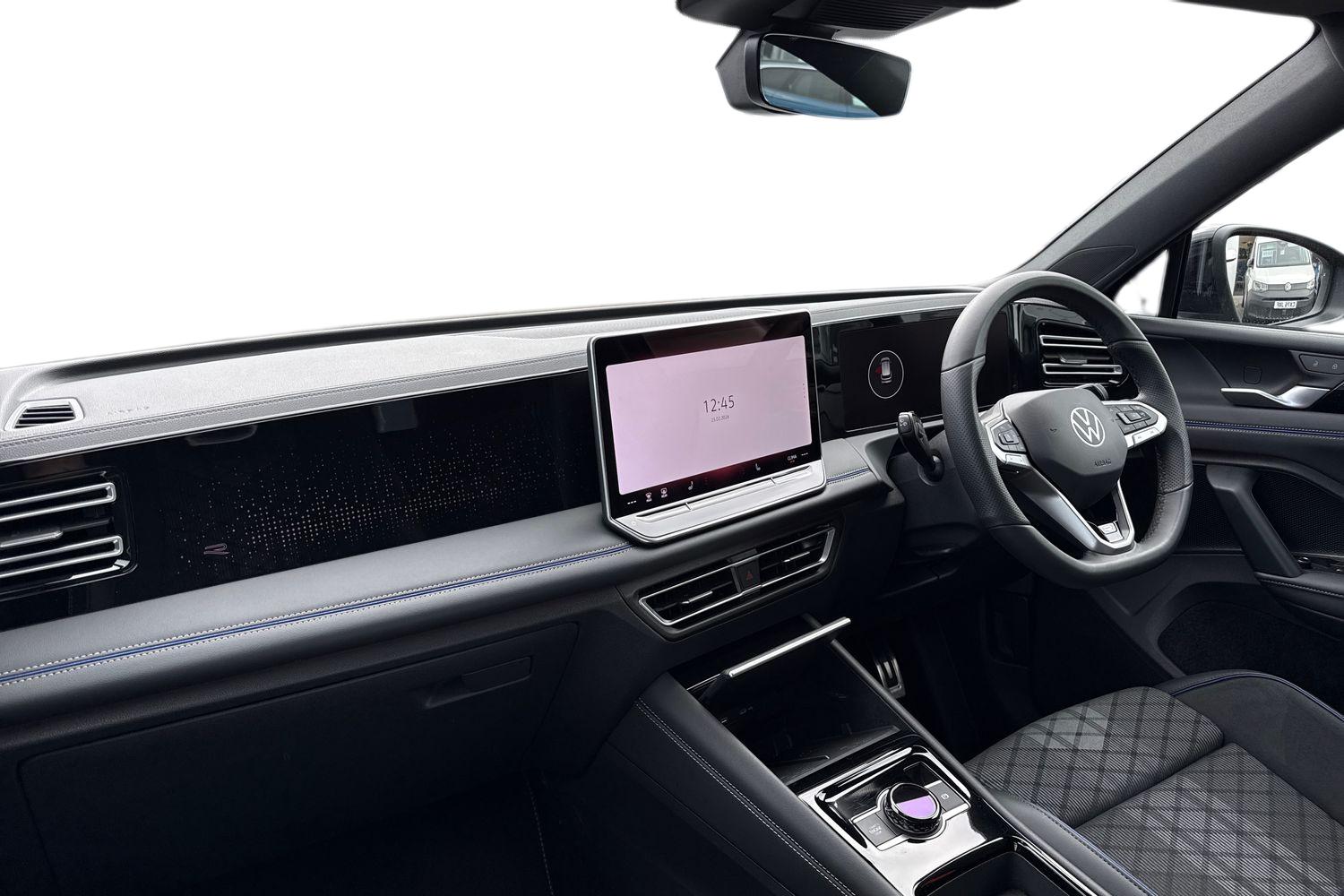 Used Volkswagen Tiguan 2025 for sale - 77675120: Photo 14