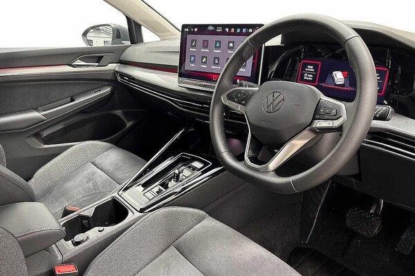 Used Volkswagen Golf 2025 for sale - 76311013: Photo 7