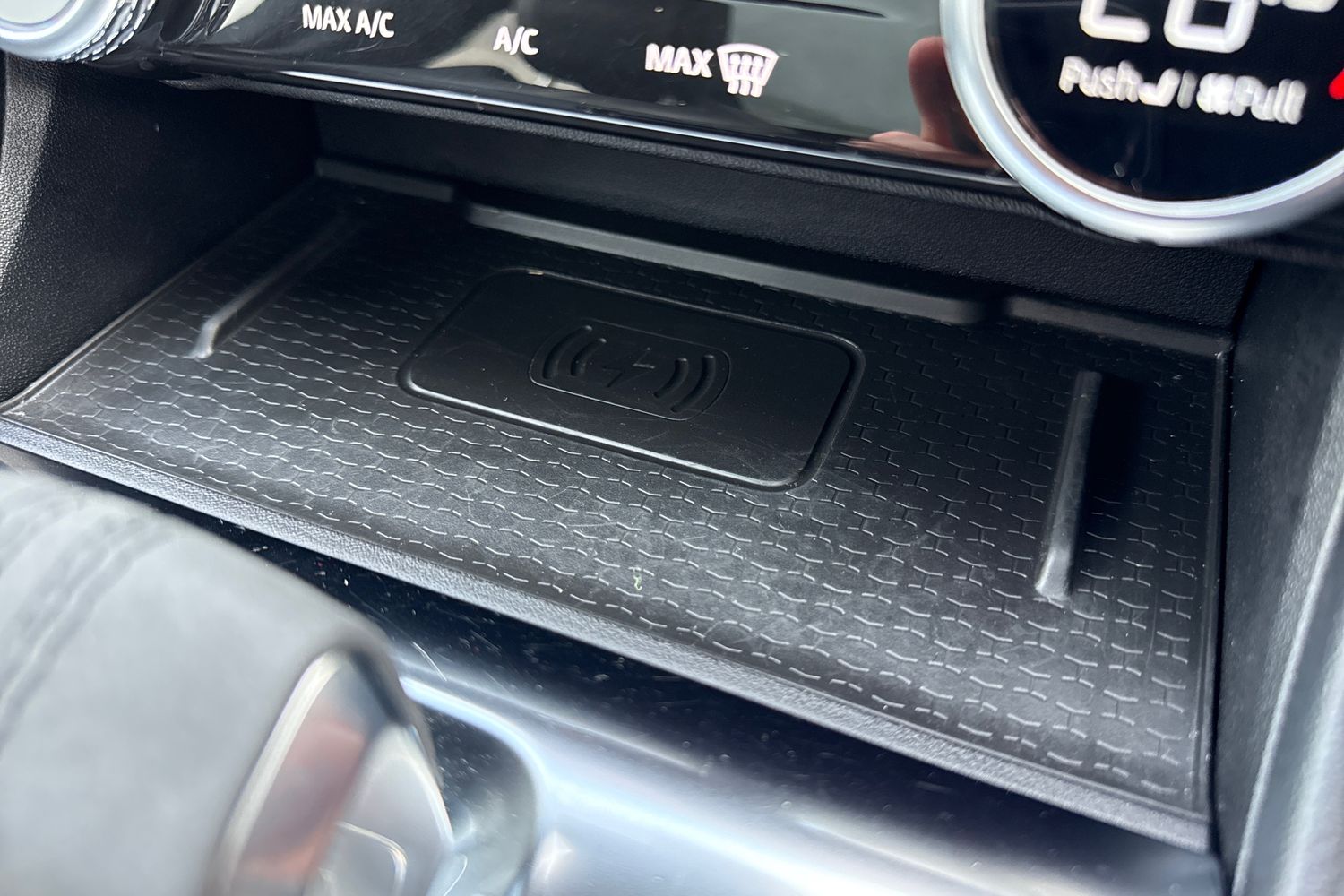 Used Jaguar F-Pace 2023 for sale - 76836296: Photo 42