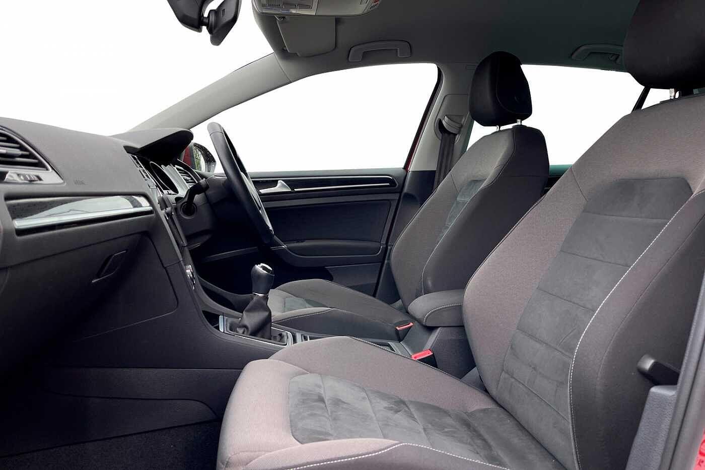 Used Volkswagen Golf 2019 for sale - 77981883: Photo 11