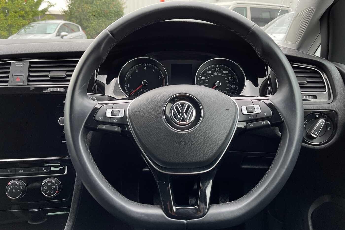 Used Volkswagen Golf 2019 for sale - 77981883: Photo 33