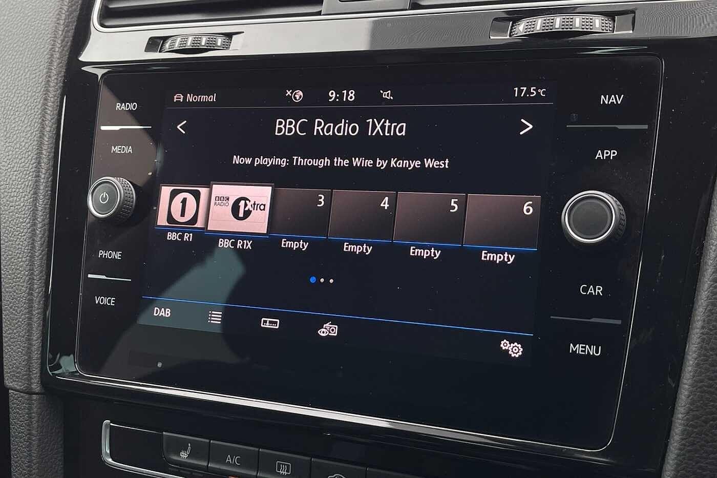 Used Volkswagen Golf 2019 for sale - 77981883: Photo 40