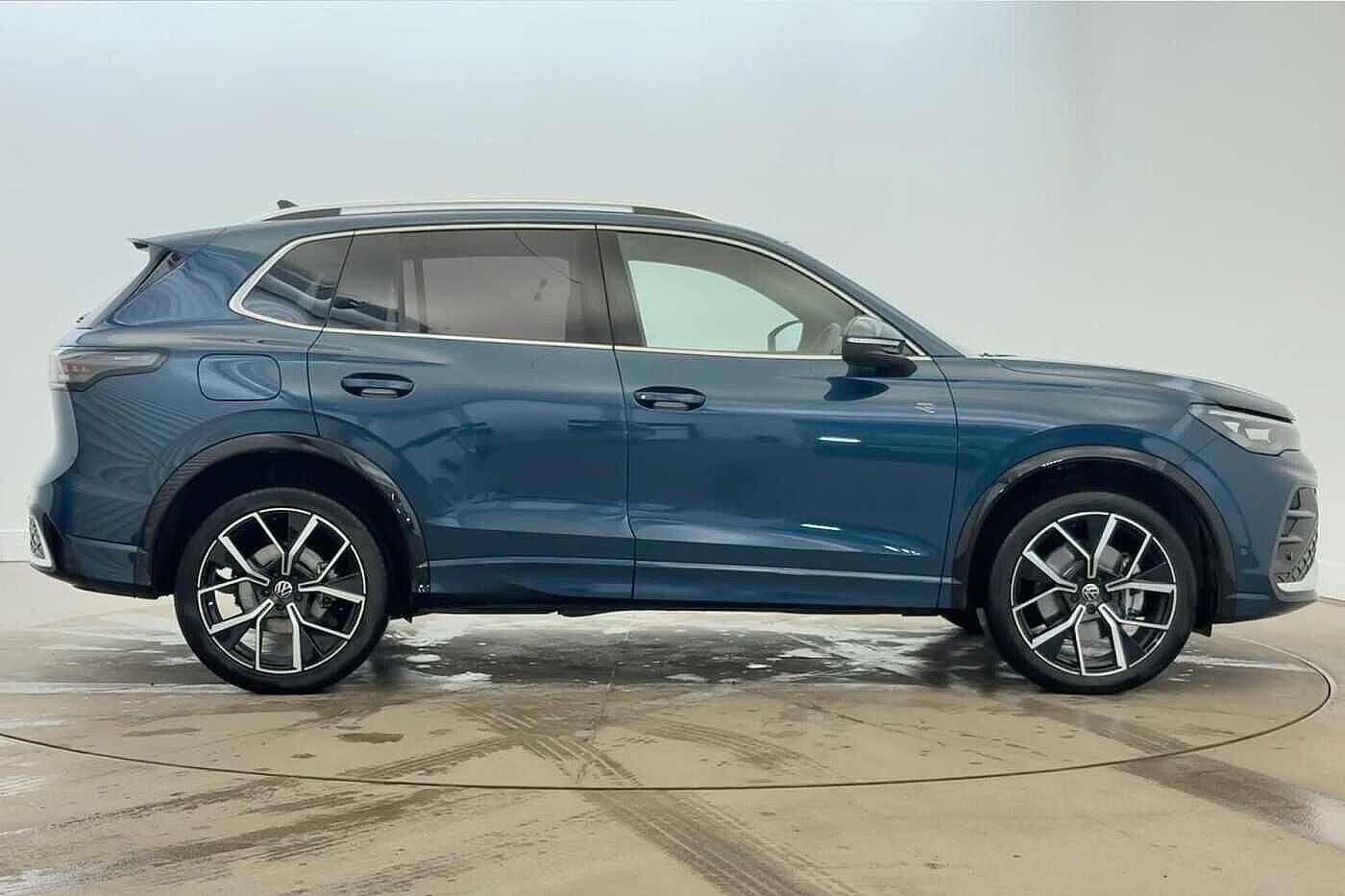 Used Volkswagen Tiguan 2025 for sale - 77666341: Photo 4