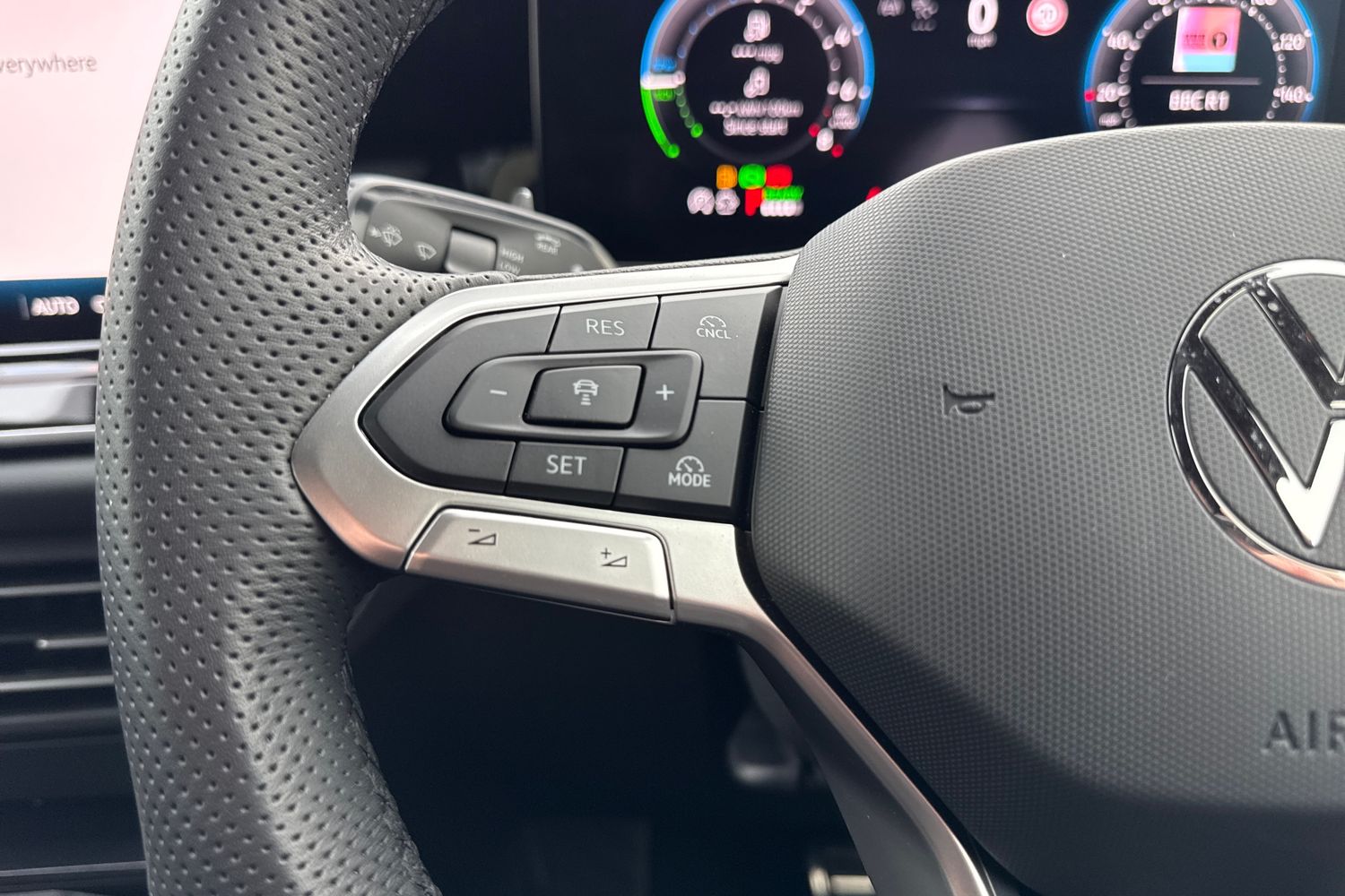 Used Volkswagen Tiguan 2025 for sale - 77666341: Photo 46