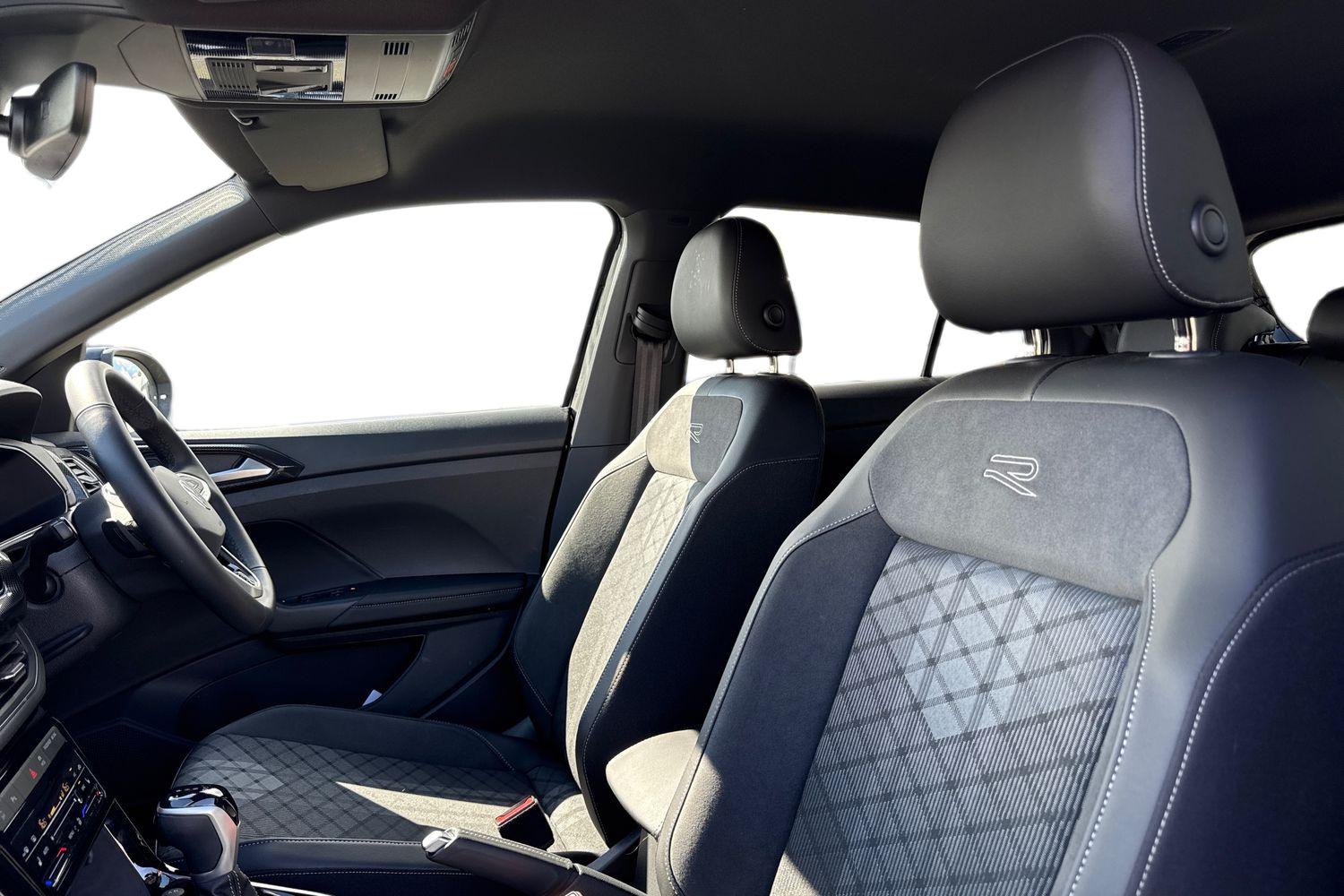 Used Volkswagen T-Cross 2024 for sale - 75662588: Photo 16