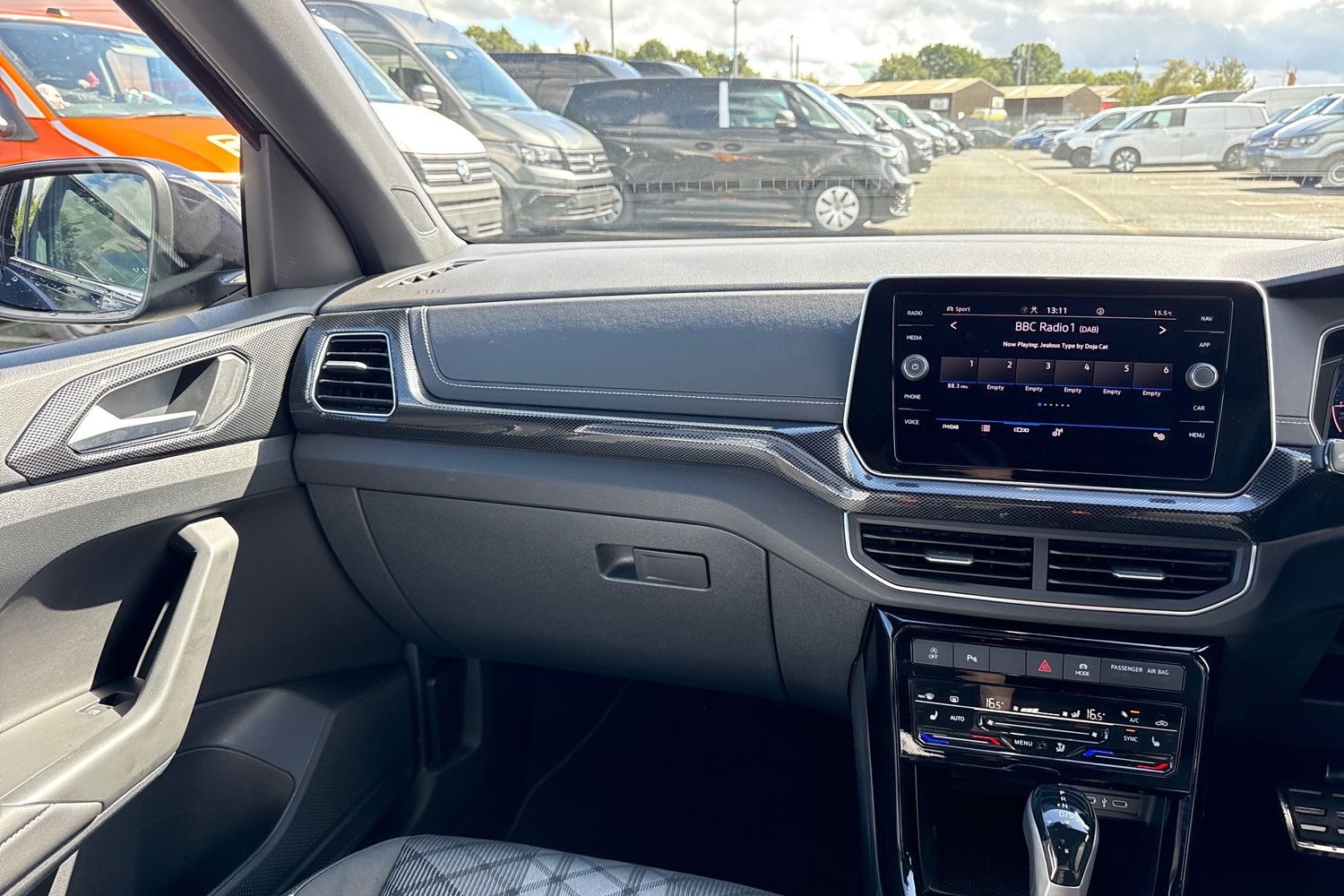 Used Volkswagen T-Cross 2024 for sale - 75662588: Photo 20