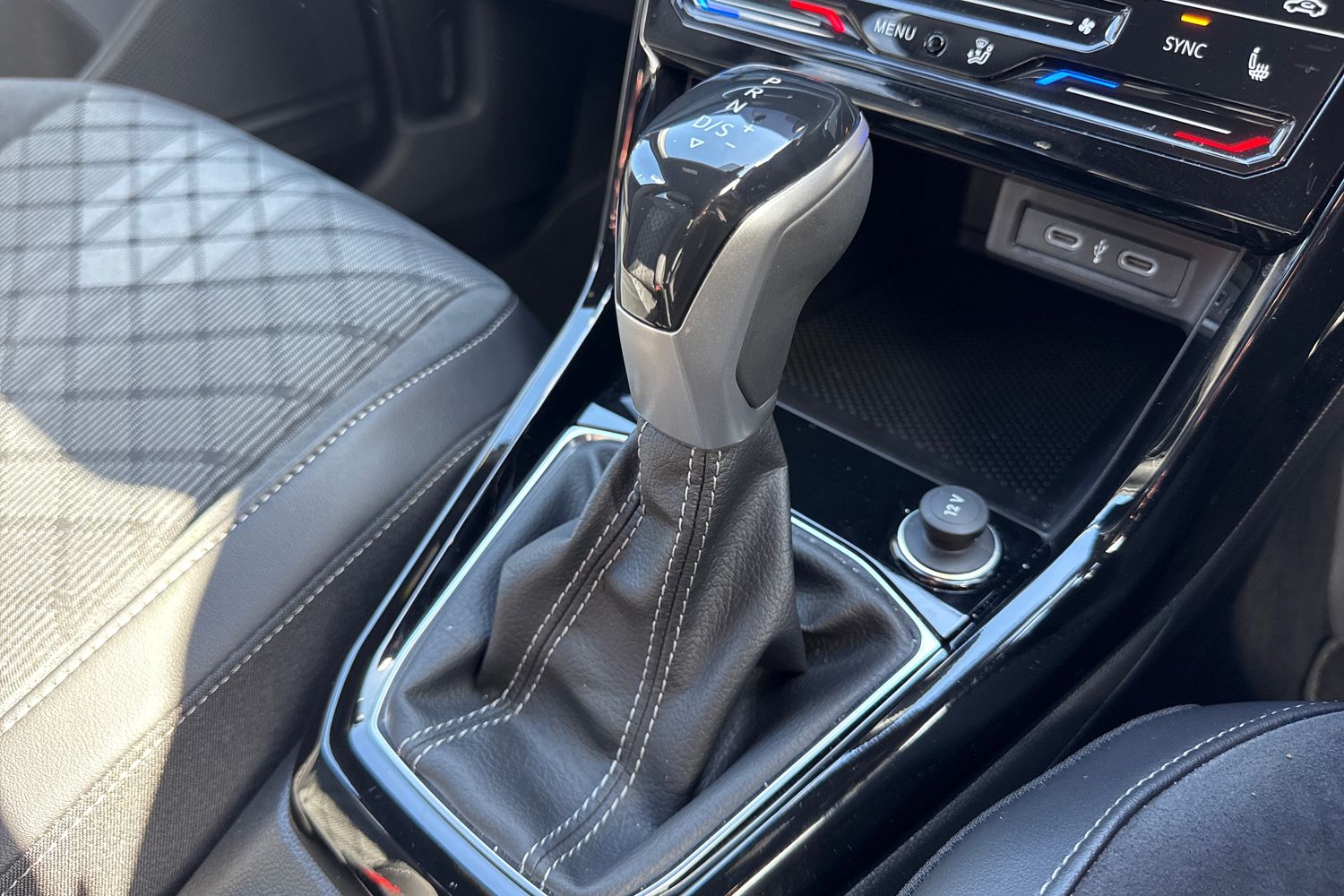 Used Volkswagen T-Cross 2024 for sale - 75662588: Photo 23