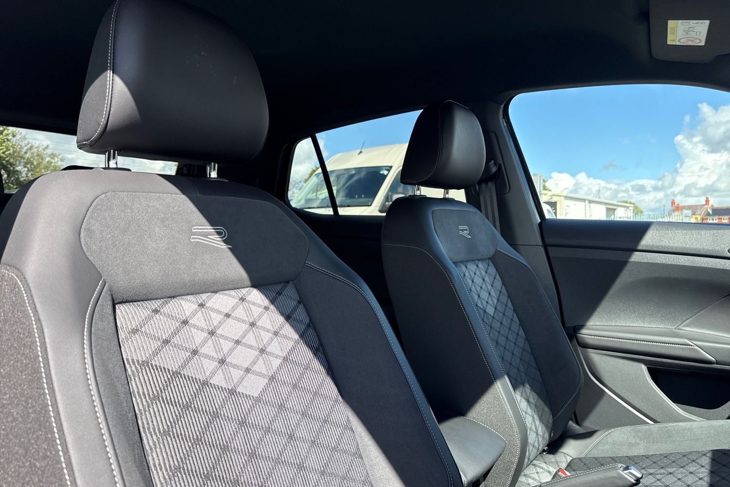 Used Volkswagen T-Cross 2024 for sale - 75662588: Photo 24