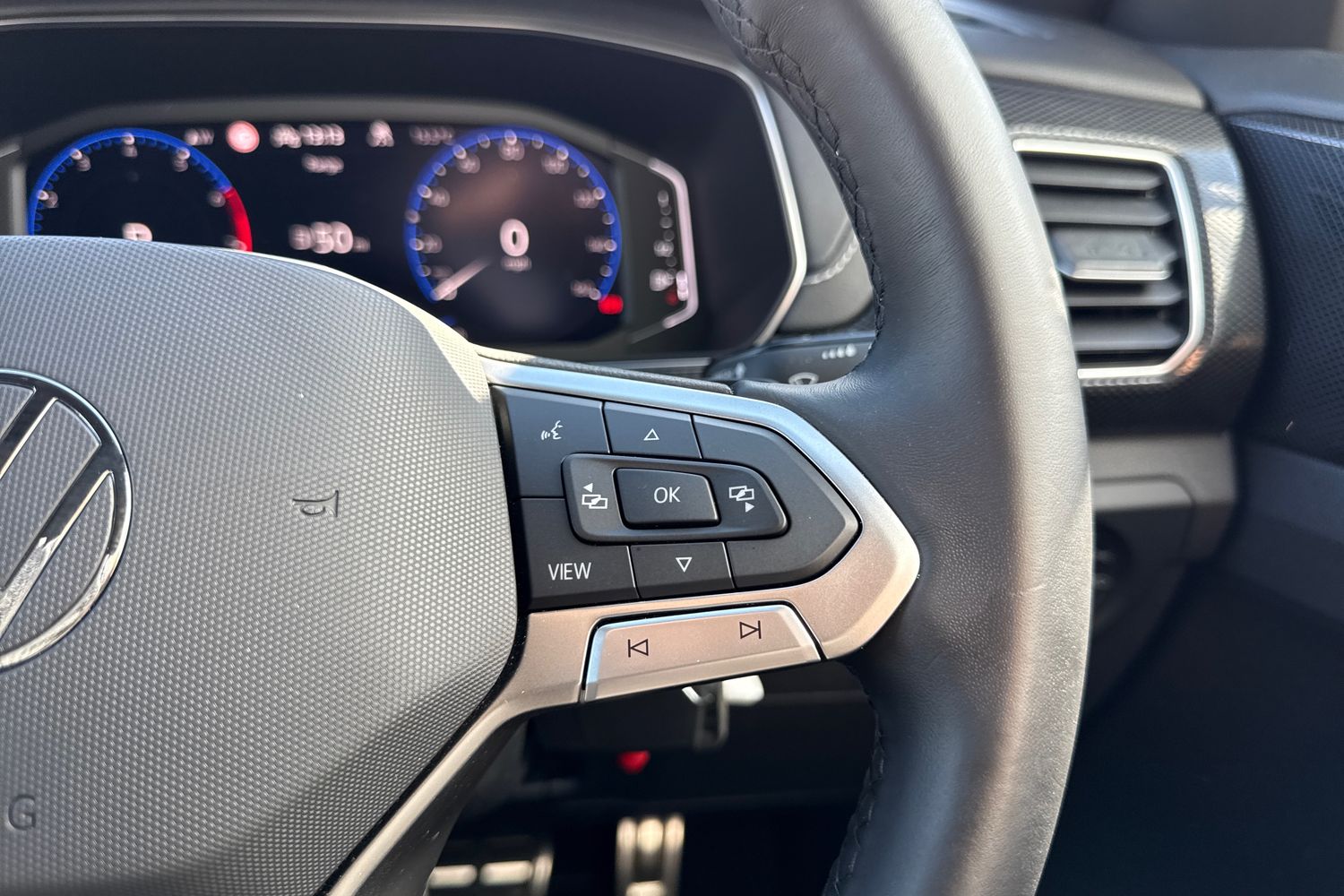 Used Volkswagen T-Cross 2024 for sale - 75662588: Photo 43