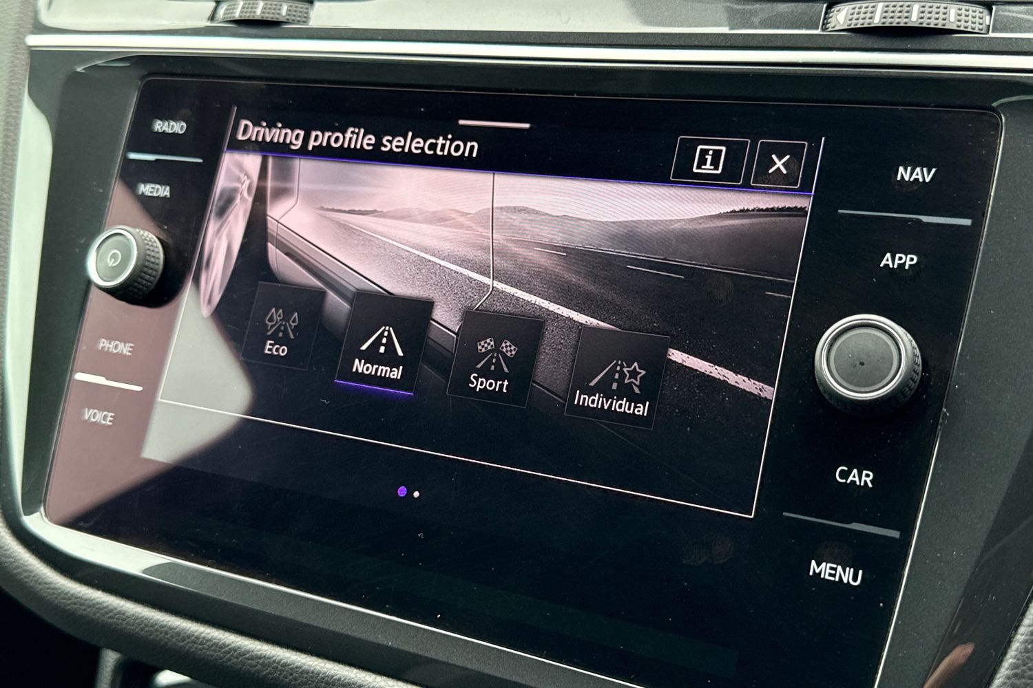 Used Volkswagen Tiguan 2023 for sale - 78001648: Photo 48