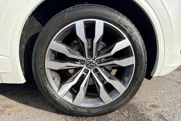 Used Volkswagen Touareg 2023 for sale - 76304784: Photo 10