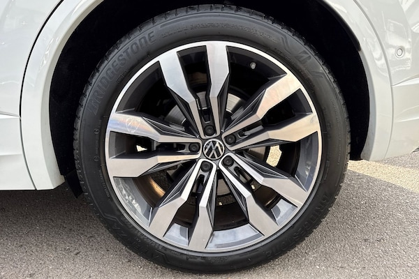 Used Volkswagen Touareg 2023 for sale - 76304784: Photo 13