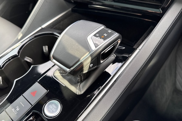 Used Volkswagen Touareg 2023 for sale - 76304784: Photo 23