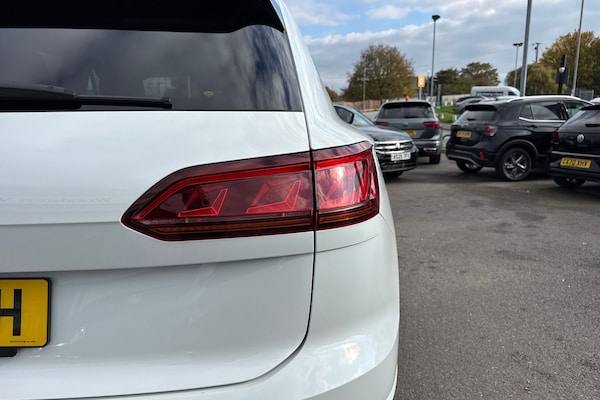 Used Volkswagen Touareg 2023 for sale - 76304784: Photo 26