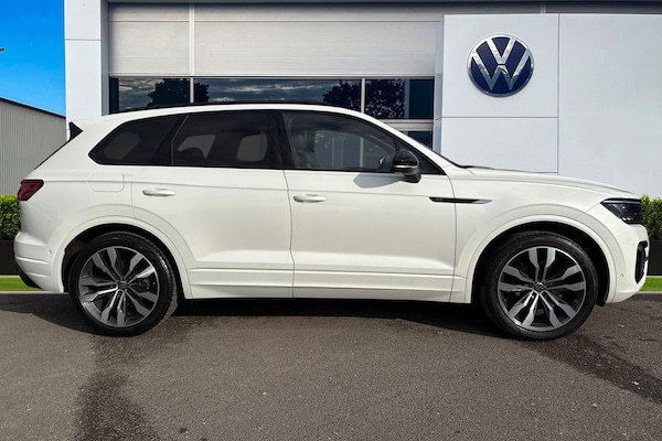 Used Volkswagen Touareg 2023 for sale - 76304784: Photo 3