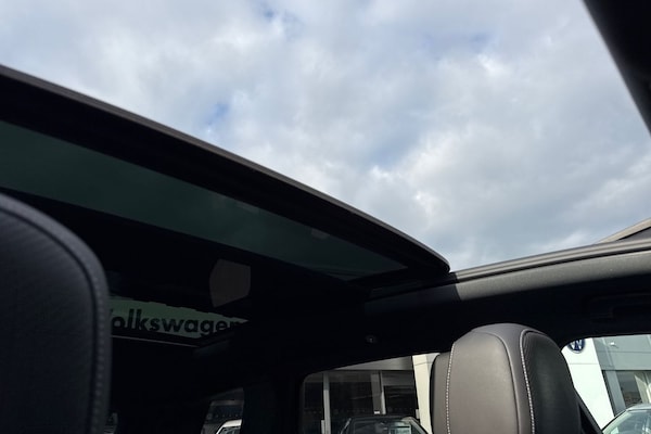 Used Volkswagen Touareg 2023 for sale - 76304784: Photo 51