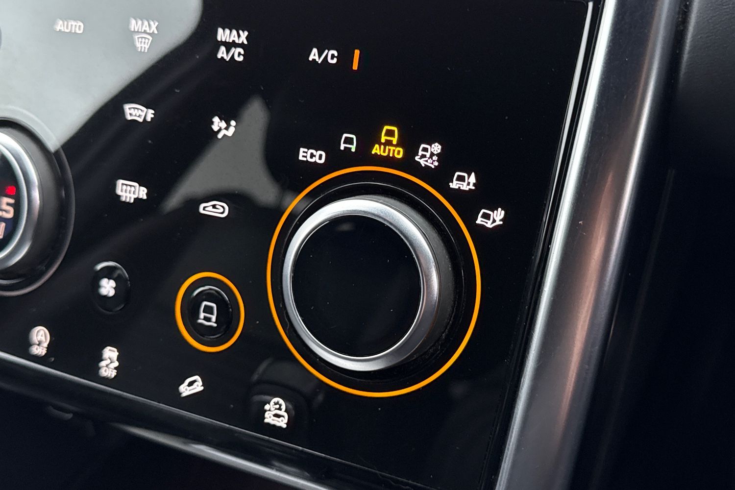 Used Land Rover Discovery Sport 2021 for sale - 77187554: Photo 50