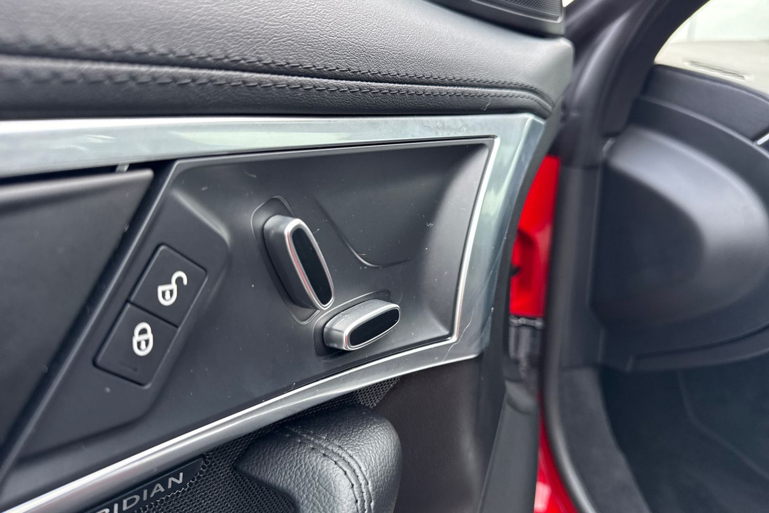 Used Jaguar F-Type 2019 for sale - 77443992: Photo 33