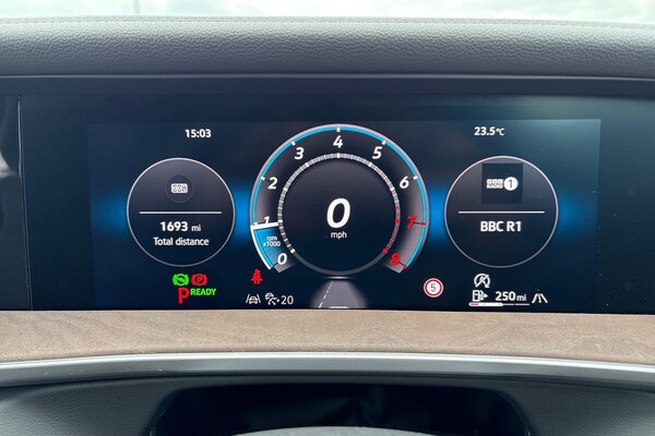 Used Volkswagen Touran 2025 for sale - 75604902: Photo 47