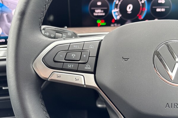 Used Volkswagen Touran 2025 for sale - 75604902: Photo 48