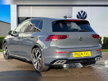 Used Volkswagen Golf 2024 for sale - 76604105: Photo