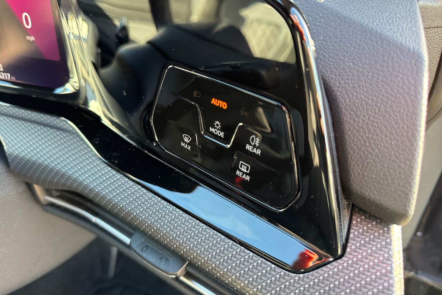 Used Volkswagen Golf 2024 for sale - 76604105: Photo 37