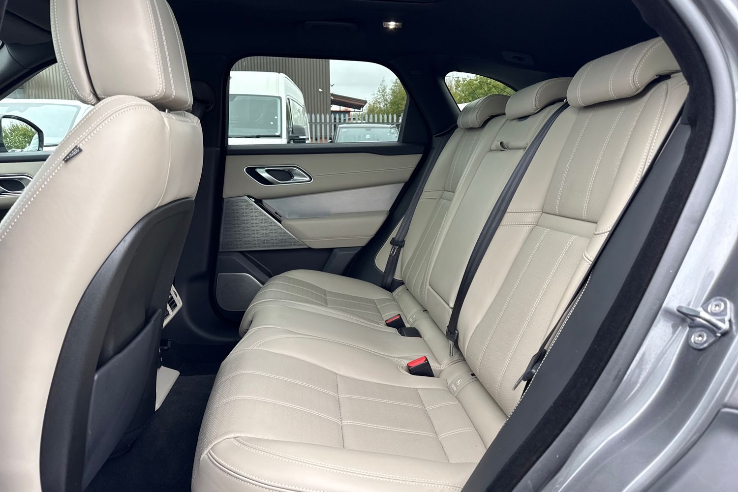 Used Land Rover Range Rover Velar 2019 for sale - 76416794: Photo 34