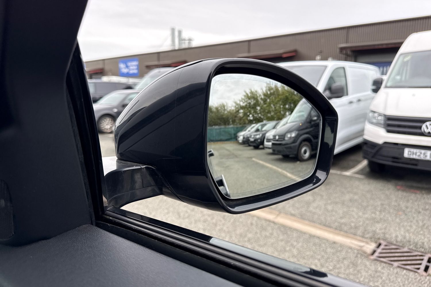 Used Land Rover Range Rover Velar 2019 for sale - 76416794: Photo 40