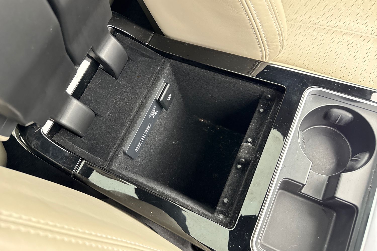 Used Land Rover Range Rover Velar 2019 for sale - 76416794: Photo 42