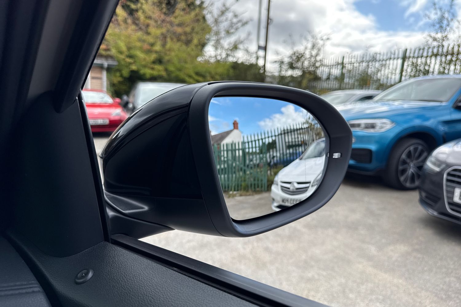 Used Volkswagen T-Roc 2025 for sale - 75970681: Photo 38