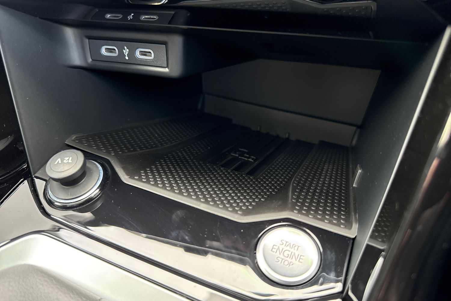 Used Volkswagen T-Roc 2025 for sale - 75970681: Photo 39