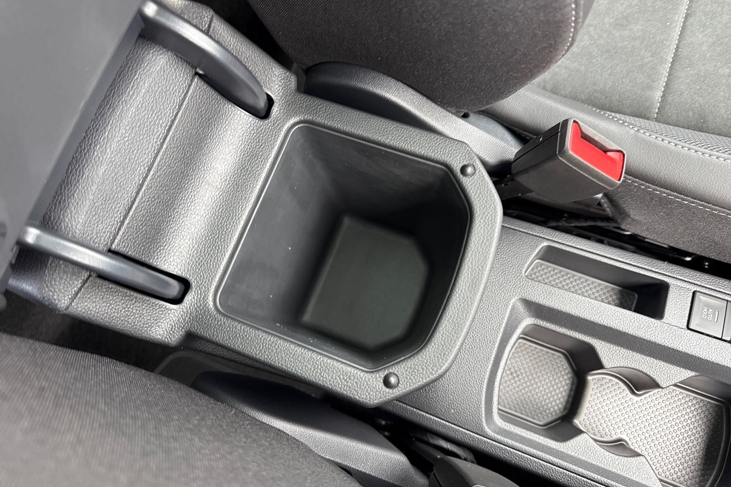 Used Volkswagen T-Roc 2025 for sale - 75970681: Photo 41