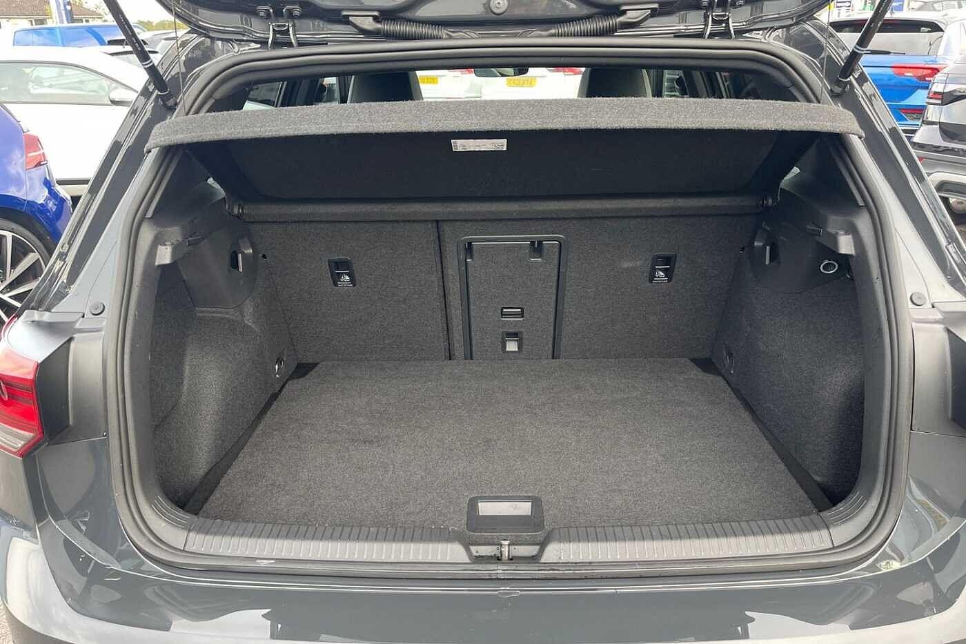 Used Volkswagen Golf 2023 for sale - 76836310: Photo 10