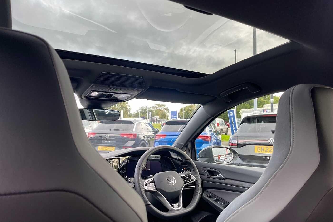 Used Volkswagen Golf 2023 for sale - 76836310: Photo 43
