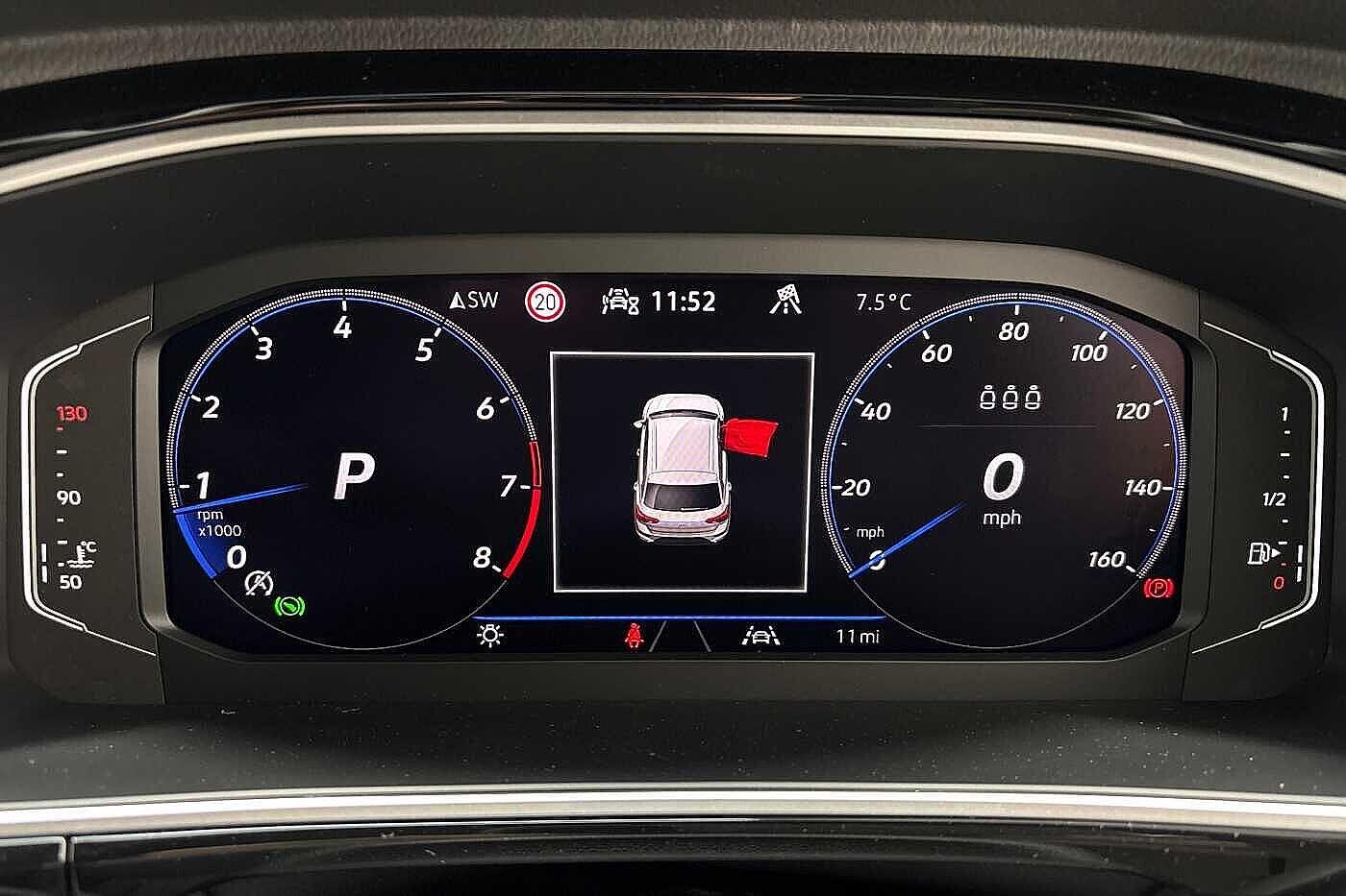 Used Volkswagen T-Roc 2025 for sale - 77152647: Photo 11