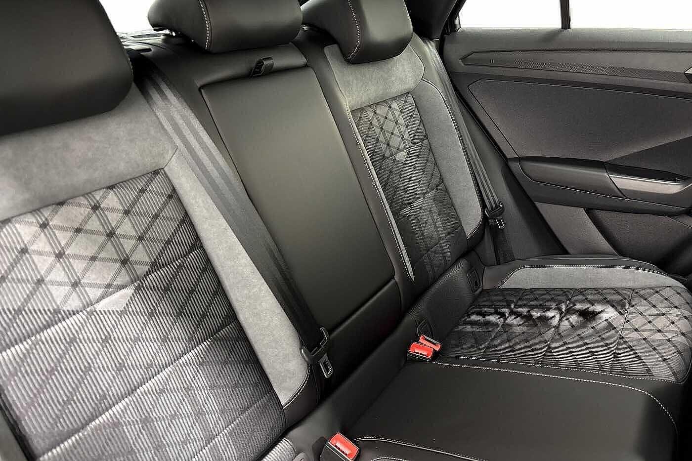 Used Volkswagen T-Roc 2025 for sale - 77152647: Photo 9