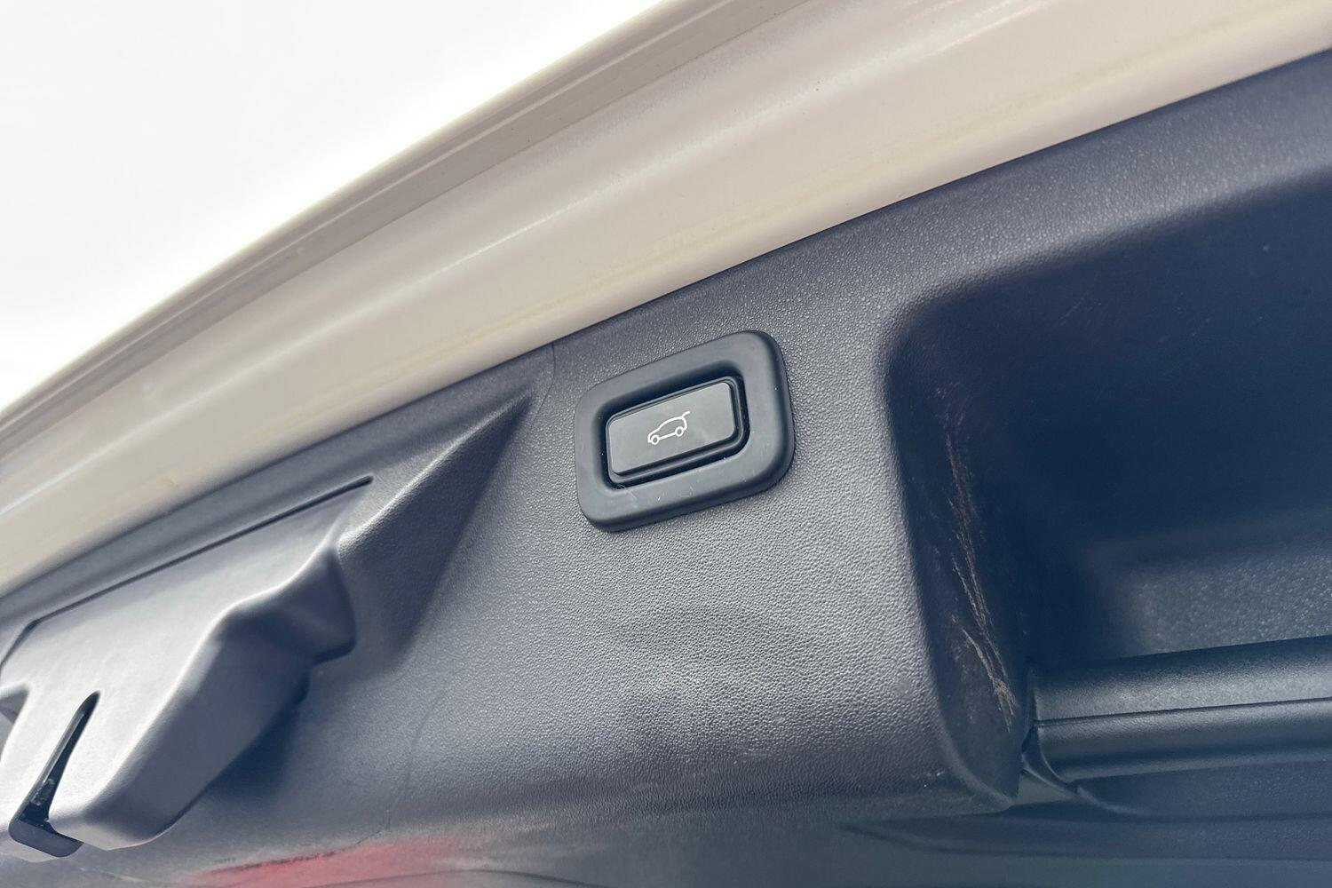 Used Land Rover Discovery Sport 2020 for sale - 77582718: Photo 28