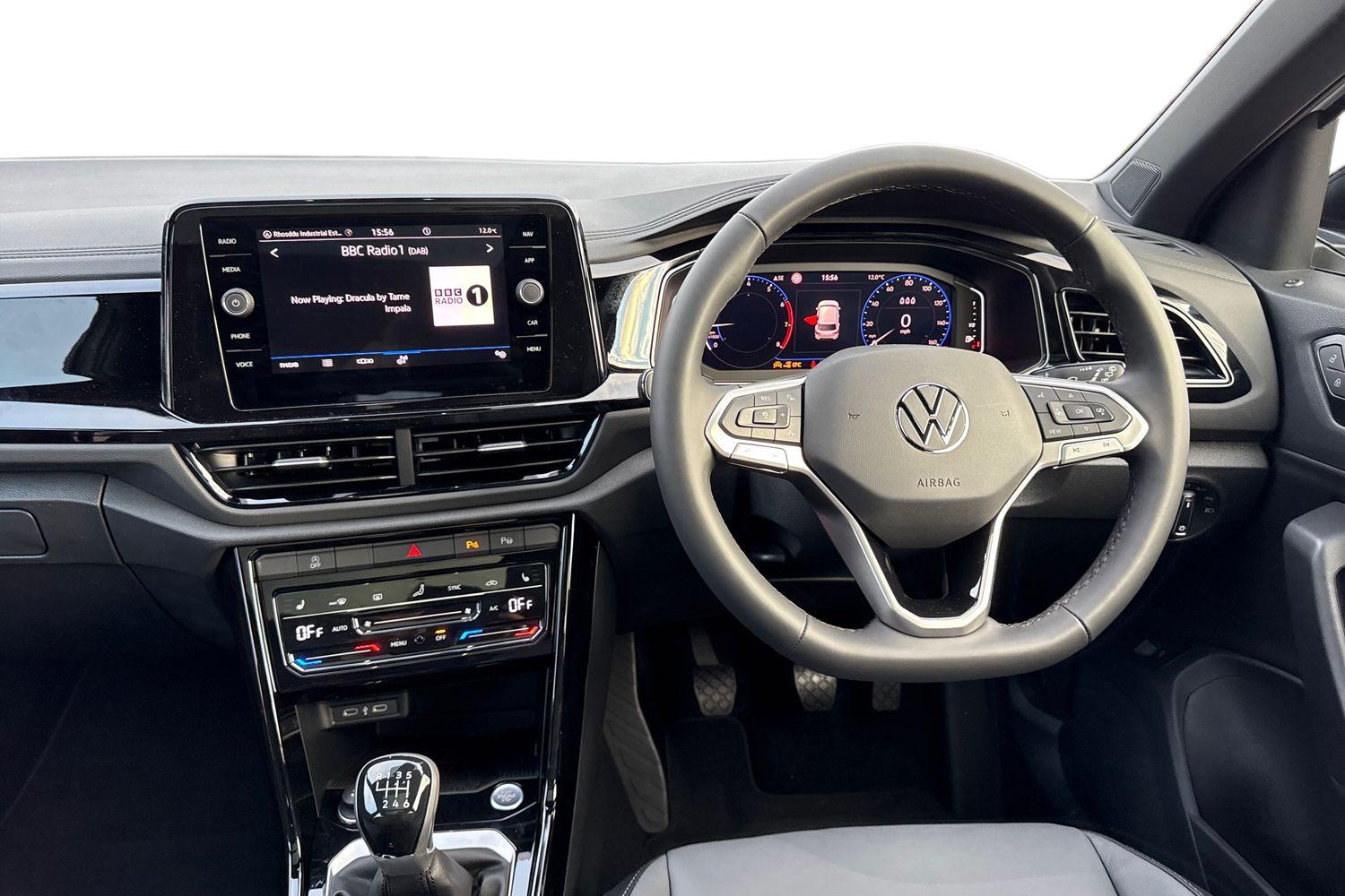 Used Volkswagen T-Roc 2025 for sale - 76395388: Photo 17