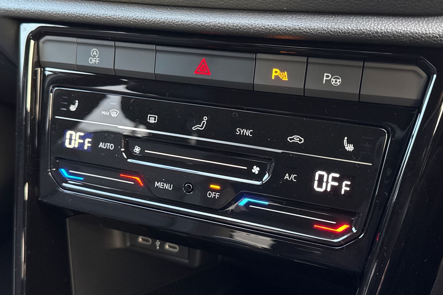 Used Volkswagen T-Roc 2025 for sale - 76395388: Photo 21