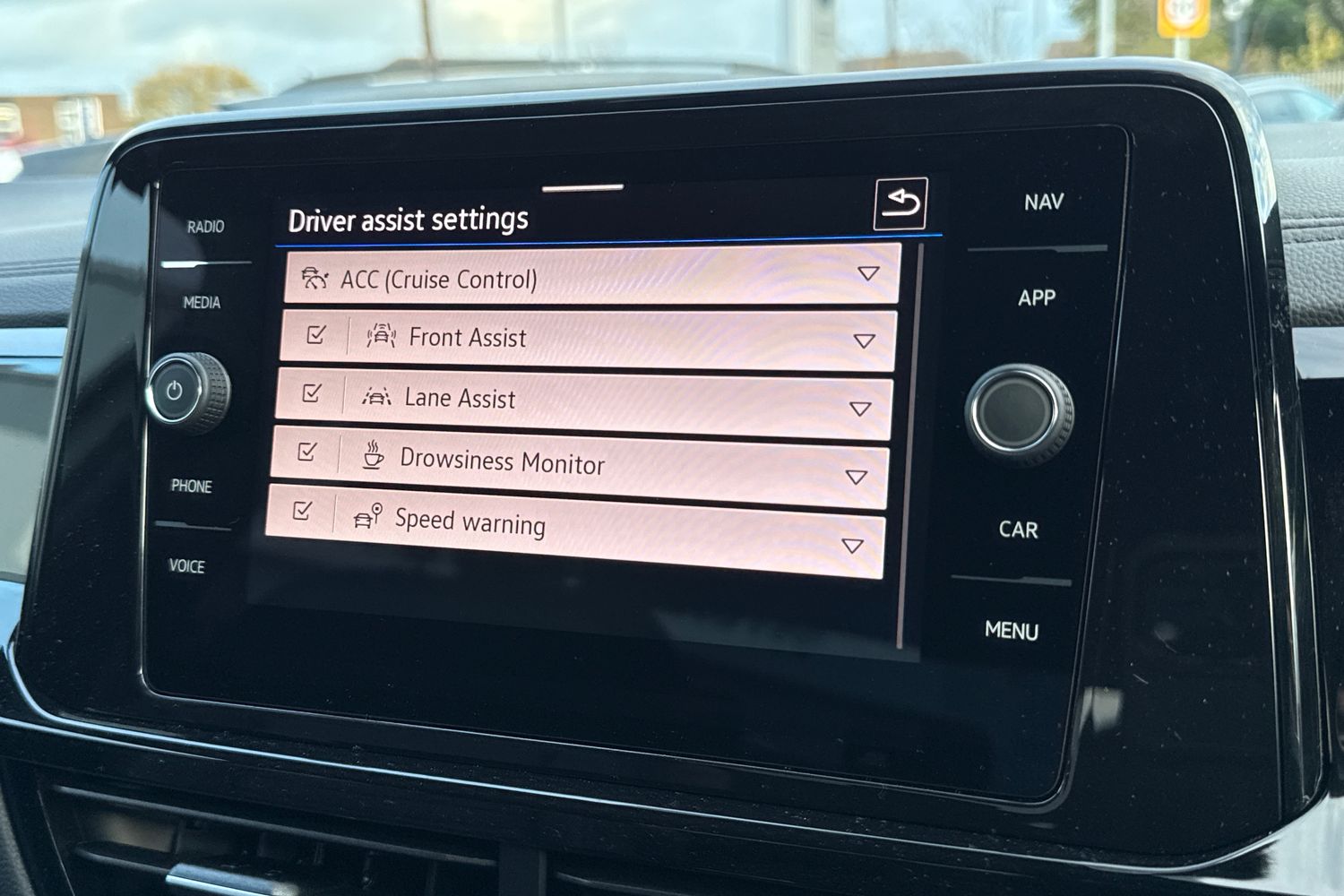 Used Volkswagen T-Roc 2025 for sale - 76395388: Photo 54