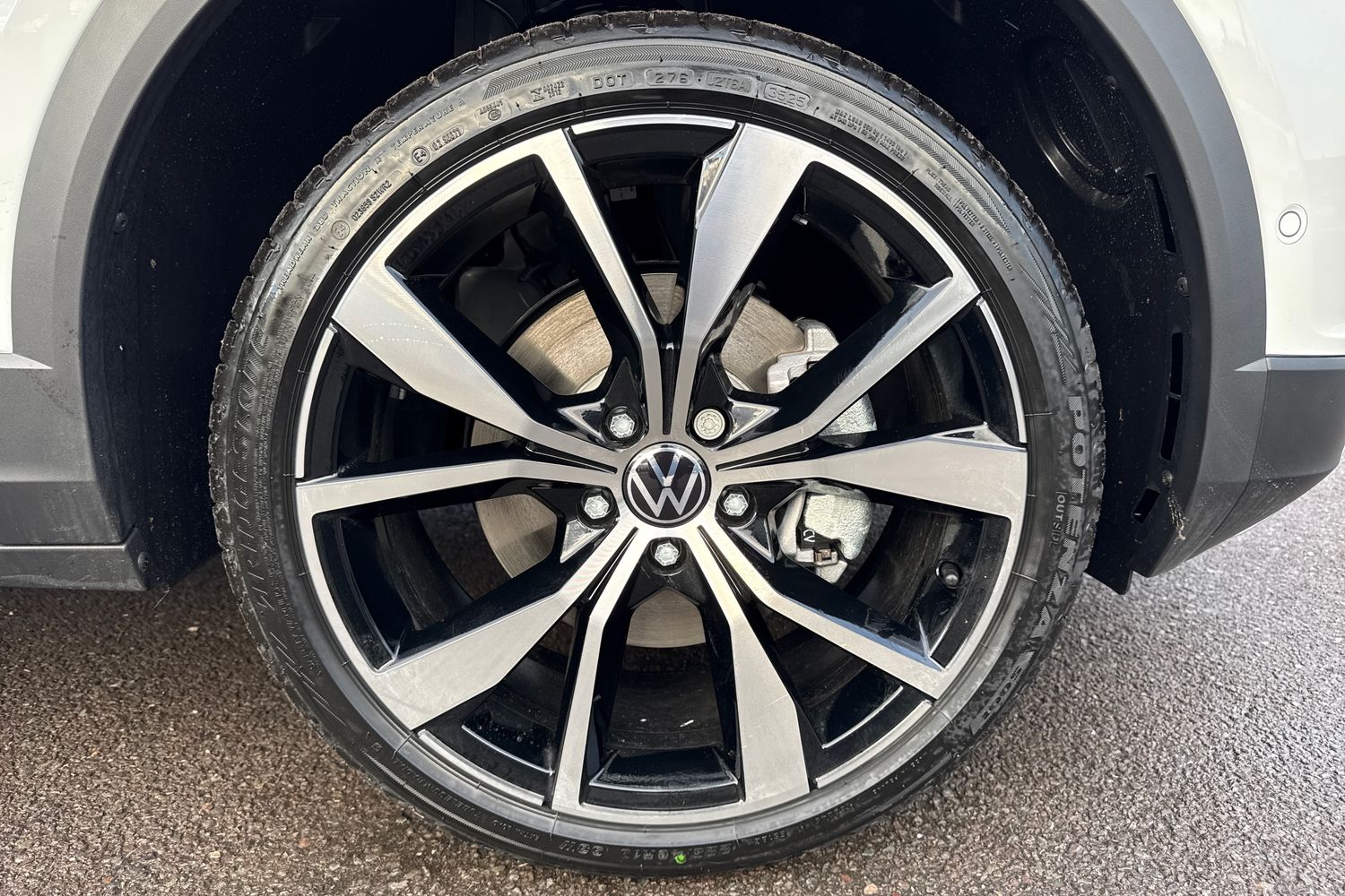 Used Volkswagen T-Roc 2025 for sale - 76395388: Photo 9