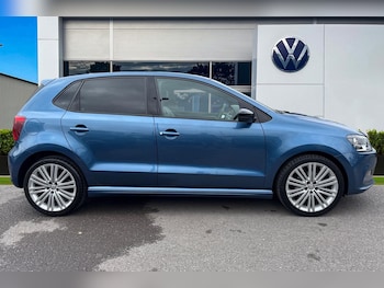 Used Volkswagen Polo 2016 for sale - 75627949: Photo
