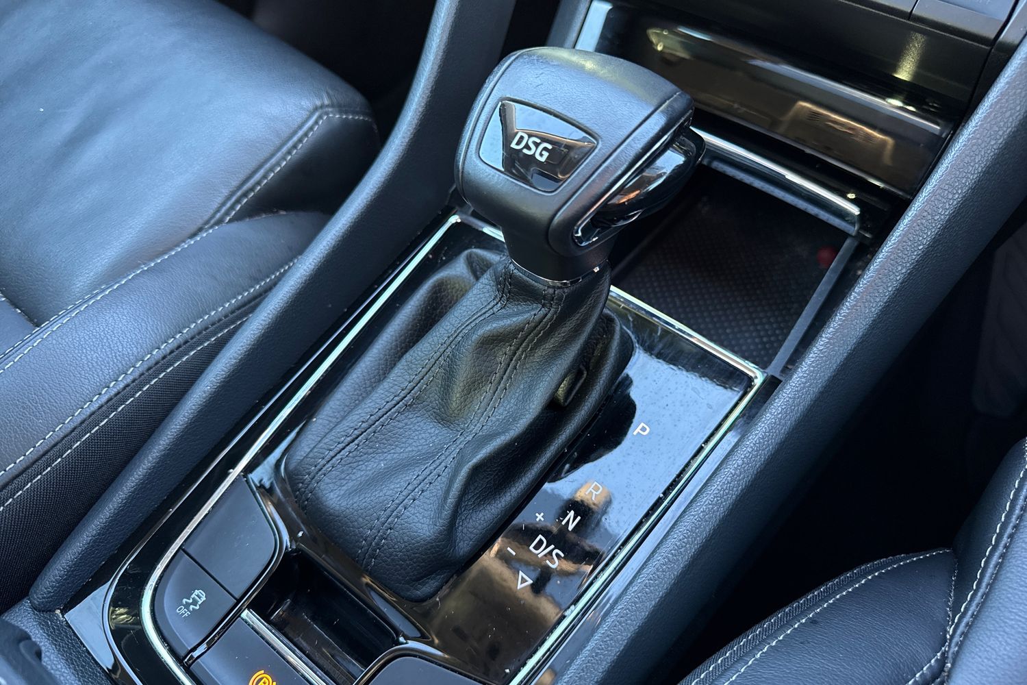 Used Skoda Karoq 2018 for sale - 76697722: Photo 22